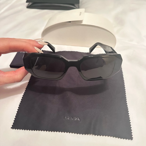 Prada Runway Sunglasses - Picture 9 of 15